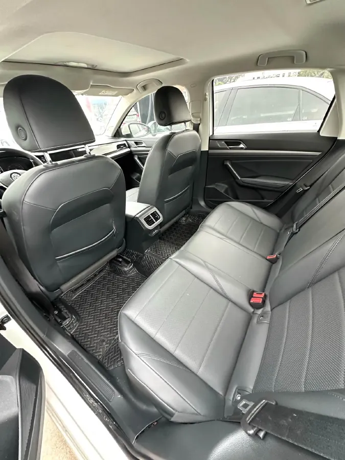 2019 Volkswagen Lavida 1.5L 113HP L4 6AT,autocango,china used car exporter,china ev exporter,chinese used car exporter,chinese used ev exporter