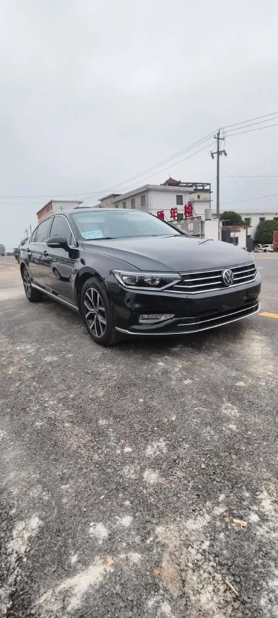 2020 Volkswagen Magotan 2.0T 186HP L4 7DCT,autocango,china used car exporter,china ev exporter,chinese used car exporter,chinese used ev exporter