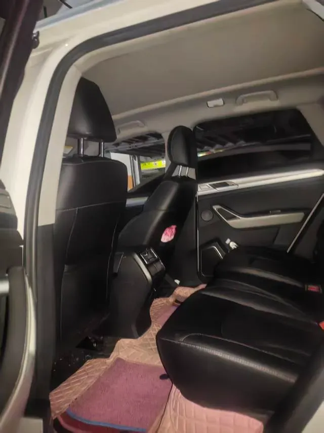 2018 Zotye Damy X7 2.0T 190HP L4 8AT,autocango,china used car exporter,china ev exporter,chinese used car exporter,chinese used ev exporter