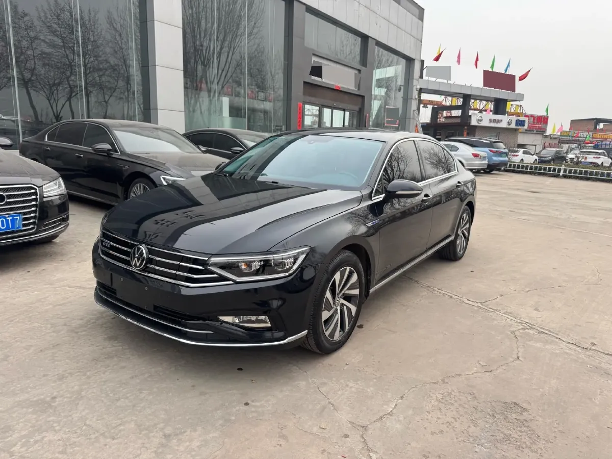 2020 Volkswagen Magotan GTE 1.4T 150HP L4 6DCT PHEV 13KWH,autocango,china used car exporter,china ev exporter,chinese used car exporter,chinese used ev exporter