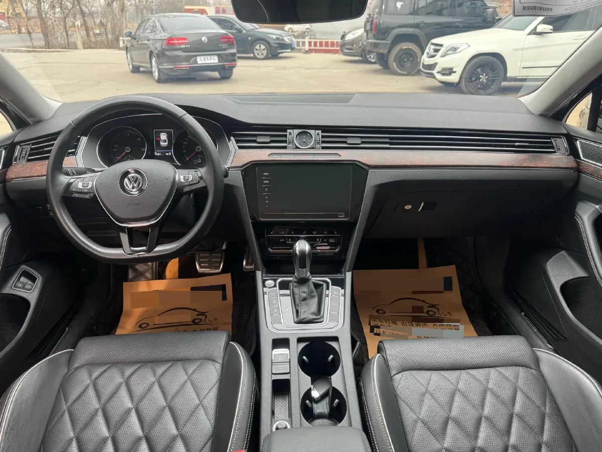2020 Volkswagen Magotan GTE 1.4T 150HP L4 6DCT PHEV 13KWH,autocango,china used car exporter,china ev exporter,chinese used car exporter,chinese used ev exporter