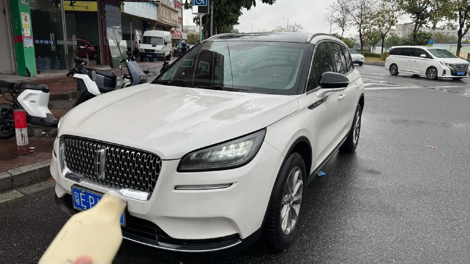 2020 Lincoln Corsair 2.0T 245HP L4 8AT,autocango,china used car exporter,china ev exporter,chinese used car exporter,chinese used ev exporter