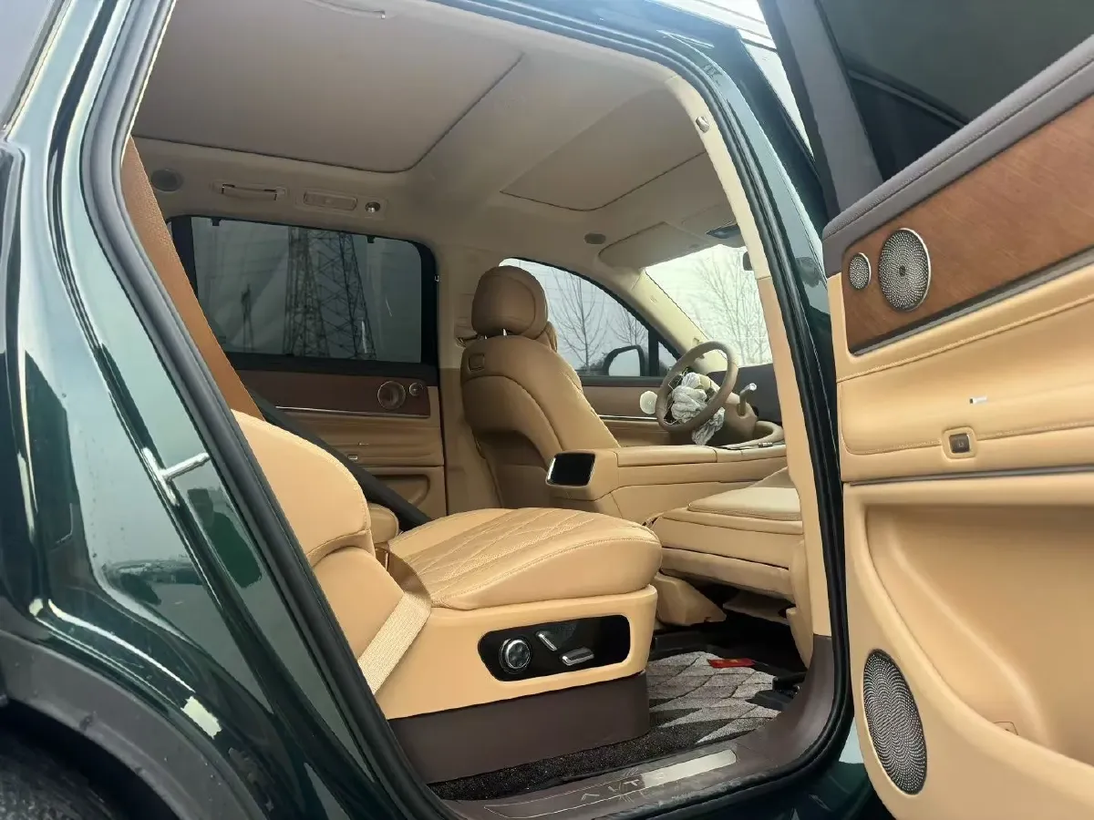 2024 AITO AITO M9 1.5T 152HP L4 REEV 42KWH,autocango,china used car exporter,china ev exporter,chinese used car exporter,chinese used ev exporter