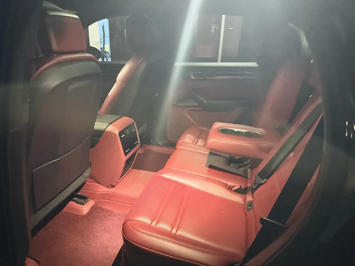 2019 Porsche Cayenne 3.0T 340HP V6 8AT,autocango,china used car exporter,china ev exporter,chinese used car exporter,chinese used ev exporter