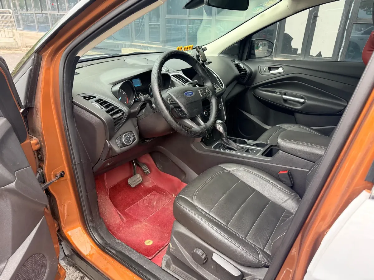 2018 Ford Kuga 1.5T 181HP L4 6AT,autocango,china used car exporter,china ev exporter,chinese used car exporter,chinese used ev exporter