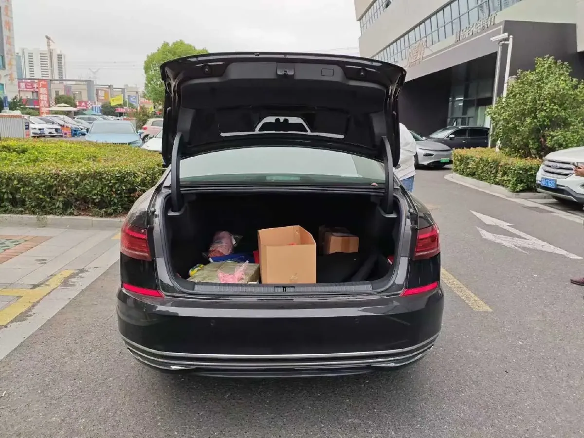 2024 Volkswagen Passat 2.0T 220HP L4 7DCT,autocango,china used car exporter,china ev exporter,chinese used car exporter,chinese used ev exporter