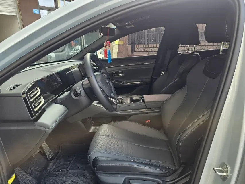 2025 BYD QinL 1.5L 101HP L4 E-CVT PHEV 10.08KWH,autocango,china used car exporter,china ev exporter,chinese used car exporter,chinese used ev exporter