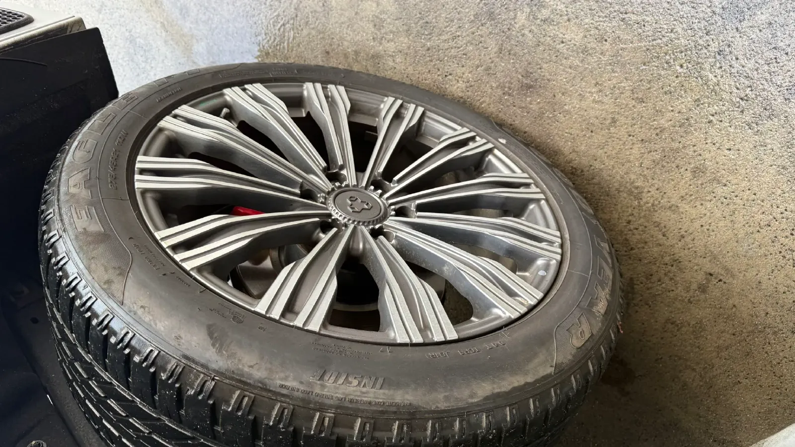 2021 Tank 300 2.0T 227HP L4 8AT,autocango,china used car exporter,china ev exporter,chinese used car exporter,chinese used ev exporter