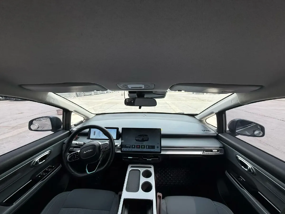 2024 Leapmotor C11 1.5L 95HP L4 REEV 43.74KWH,autocango,china used car exporter,china ev exporter,chinese used car exporter,chinese used ev exporter