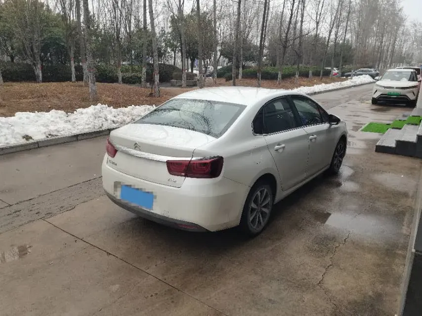 2018 Citroen C4 C-Quatre 1.6L 117HP L4 5MT,autocango,china used car exporter,china ev exporter,chinese used car exporter,chinese used ev exporter