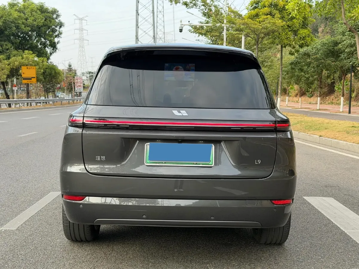 2023 Li L9 Range Extended 154HP REEV 42.6KWH,autocango,china used car exporter,china ev exporter,chinese used car exporter,chinese used ev exporter