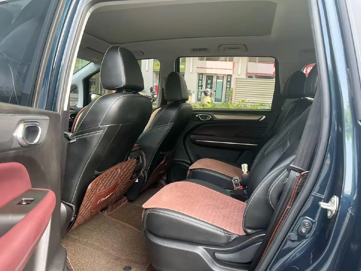 2021 GAC Trumpchi M6 1.5T 169HP L4 6AT,autocango,china used car exporter,china ev exporter,chinese used car exporter,chinese used ev exporter