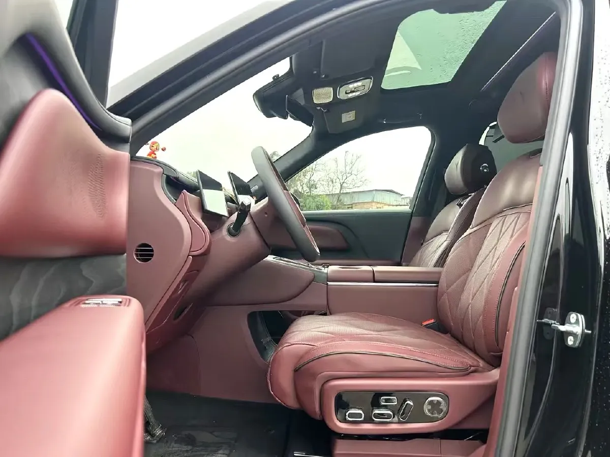 2026 Voyah 9L 1.5T 150HP L4 PHEV,autocango,china used car exporter,china ev exporter,chinese used car exporter,chinese used ev exporter