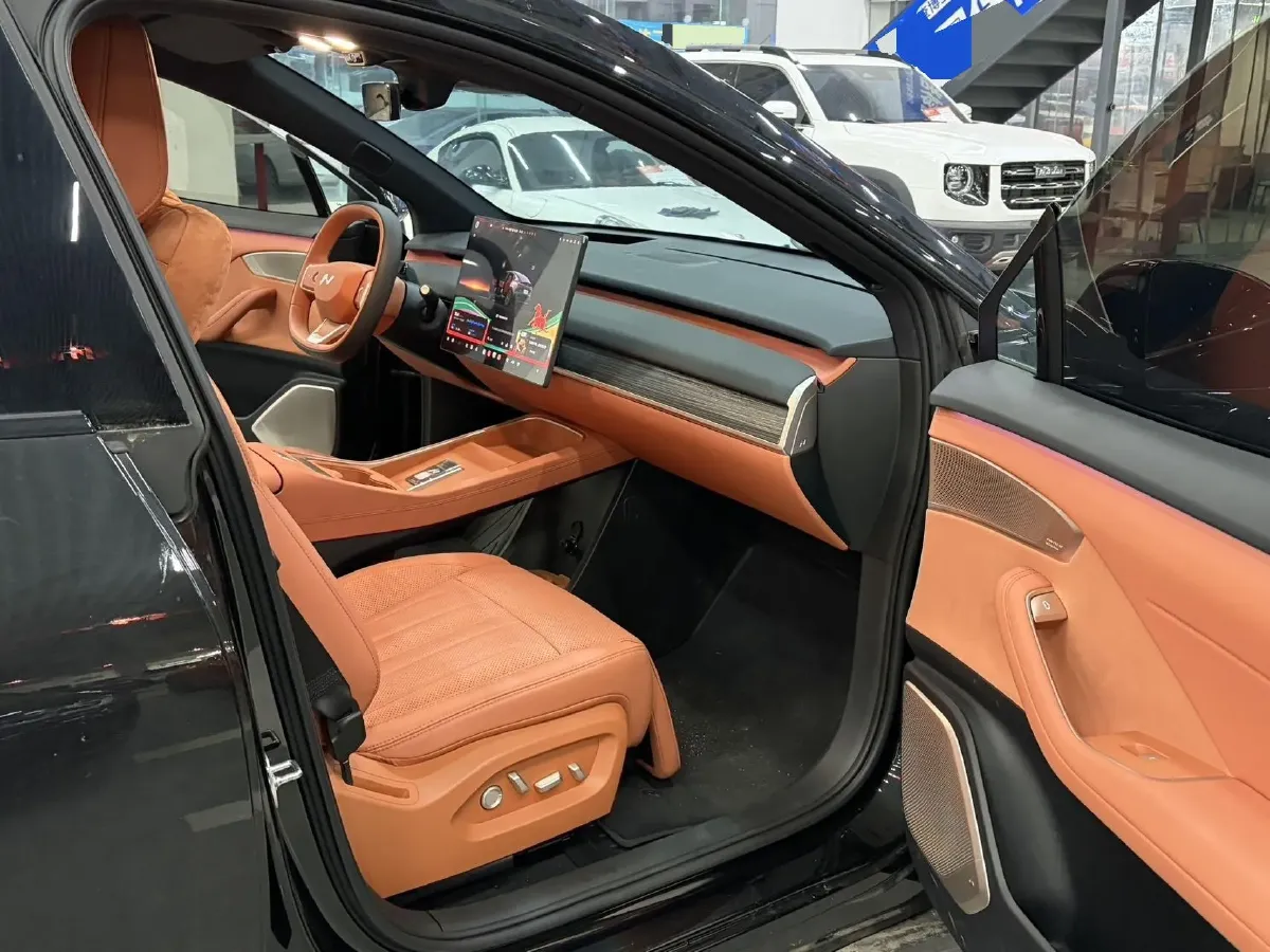 2024 ONVO L60 BEV 60KWH,autocango,china used car exporter,china ev exporter,chinese used car exporter,chinese used ev exporter