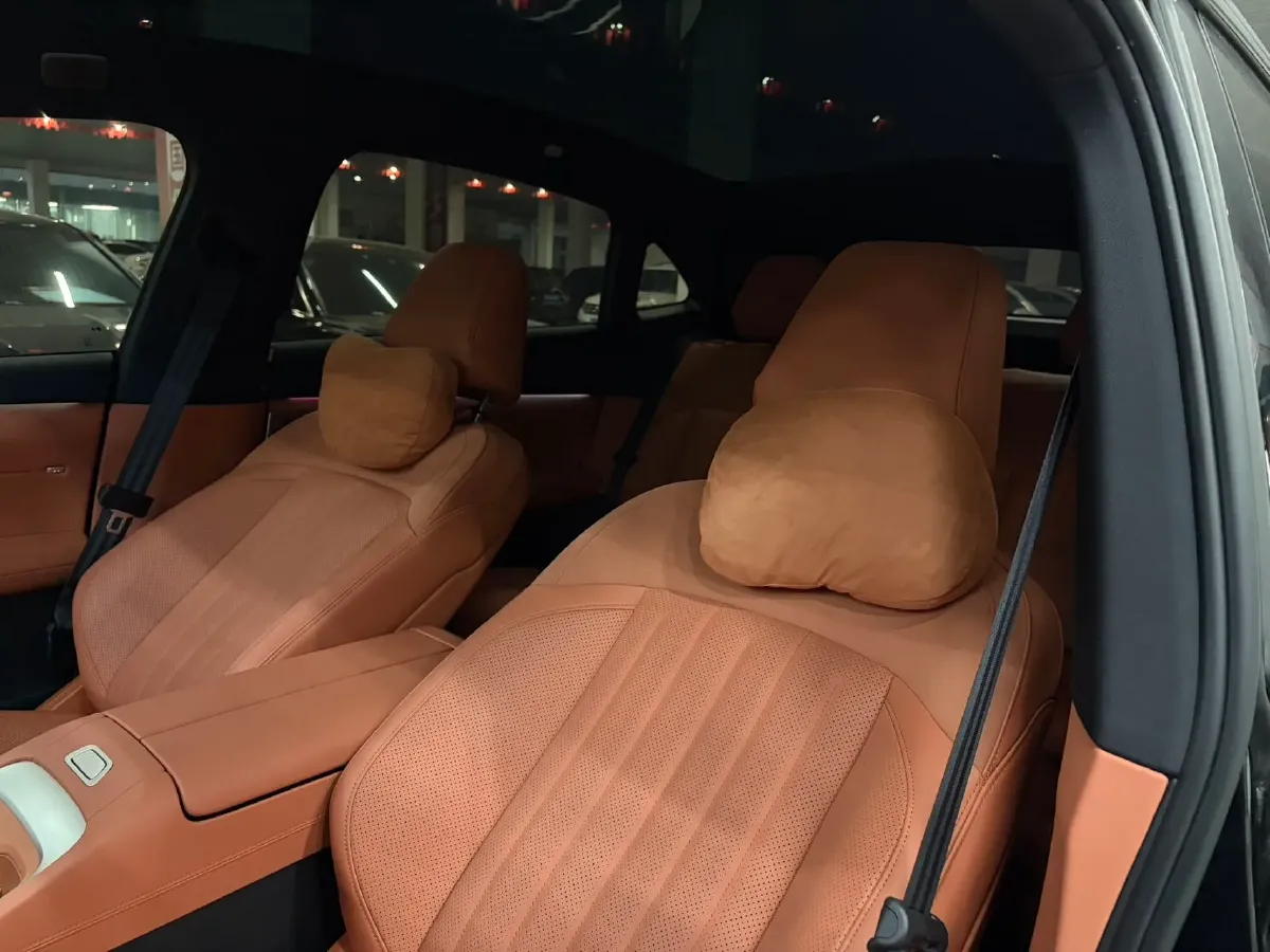 2024 ONVO L60 BEV 60KWH,autocango,china used car exporter,china ev exporter,chinese used car exporter,chinese used ev exporter