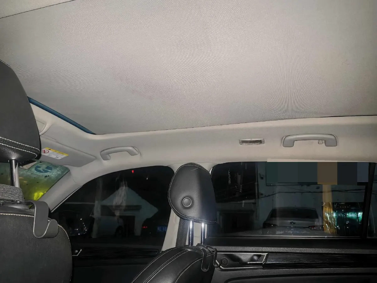 2019 Skoda Superb 2.0T 220HP L4 7DCT,autocango,china used car exporter,china ev exporter,chinese used car exporter,chinese used ev exporter