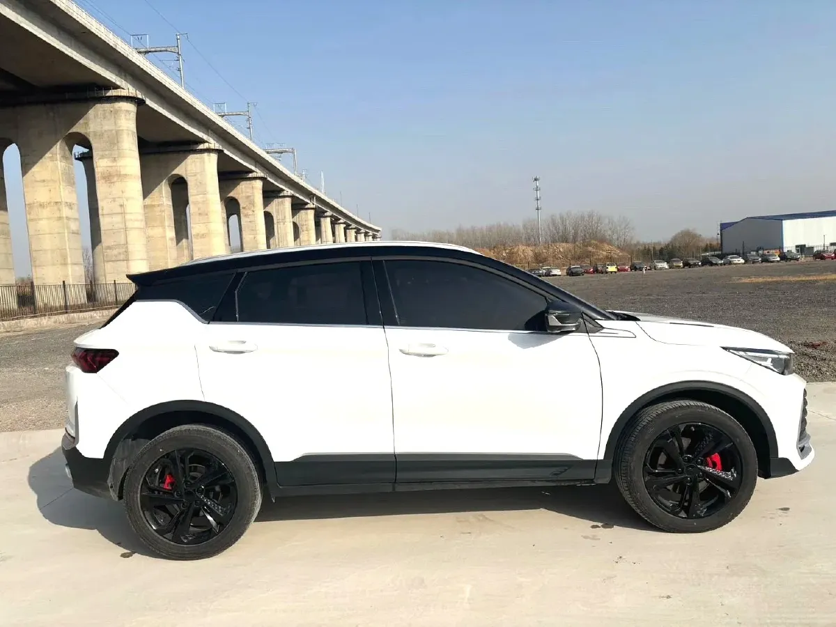 2025 Geely Coolray 1.5T 181HP L4 7DCT,autocango,china used car exporter,china ev exporter,chinese used car exporter,chinese used ev exporter