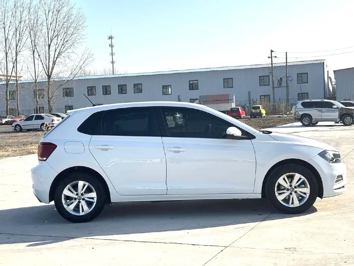 2023 Volkswagen Polo 1.5L 110HP L4 6AT,autocango,china used car exporter,china ev exporter,chinese used car exporter,chinese used ev exporter