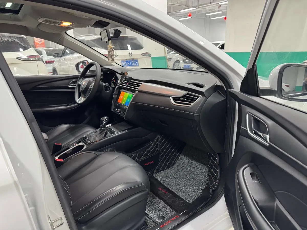 2020 Roewe i5 1.5L 120HP L4 CVT,autocango,china used car exporter,china ev exporter,chinese used car exporter,chinese used ev exporter