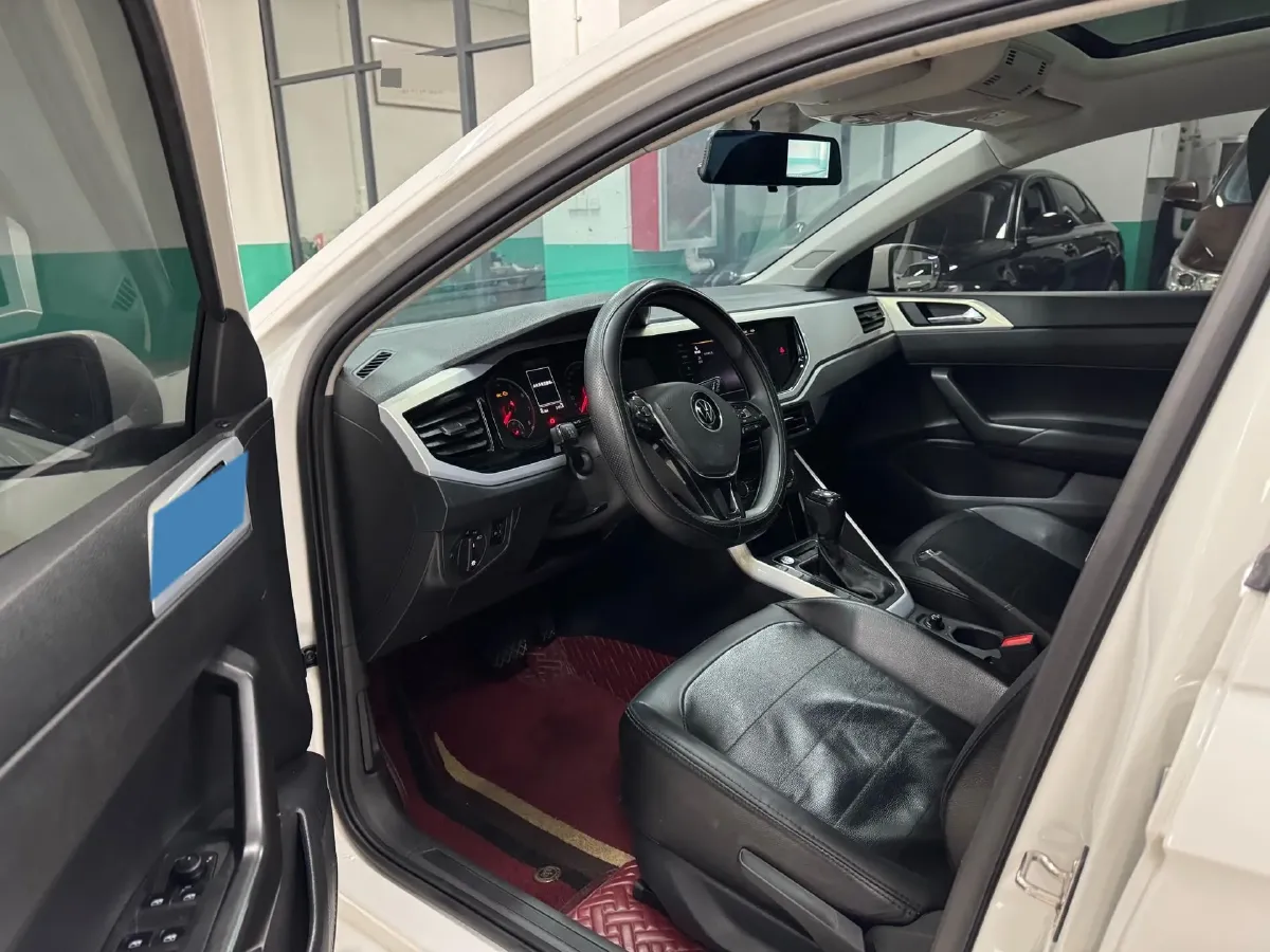 2021 Haval H6 1.5T 169HP L4 7DCT,autocango,china used car exporter,china ev exporter,chinese used car exporter,chinese used ev exporter