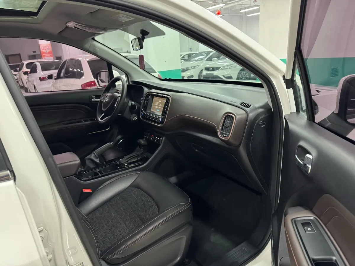 2017 GAC Trumpchi GS3 1.5L 114HP L4 6AT,autocango,china used car exporter,china ev exporter,chinese used car exporter,chinese used ev exporter