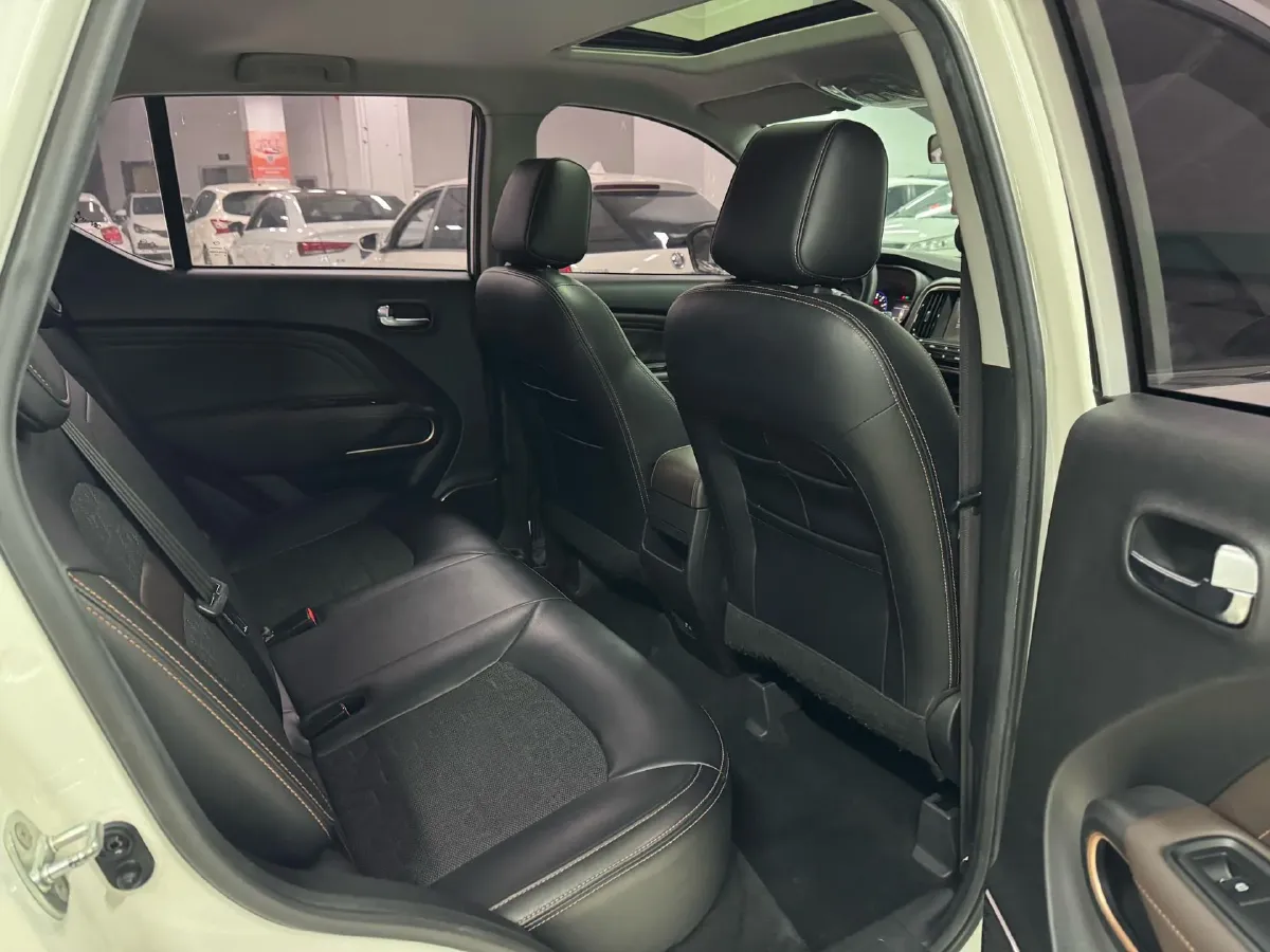 2017 GAC Trumpchi GS3 1.5L 114HP L4 6AT,autocango,china used car exporter,china ev exporter,chinese used car exporter,chinese used ev exporter