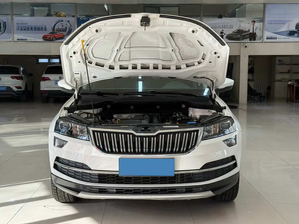 2021 Skoda Karoq 1.4T 150HP L4 7DCT,autocango,china used car exporter,china ev exporter,chinese used car exporter,chinese used ev exporter