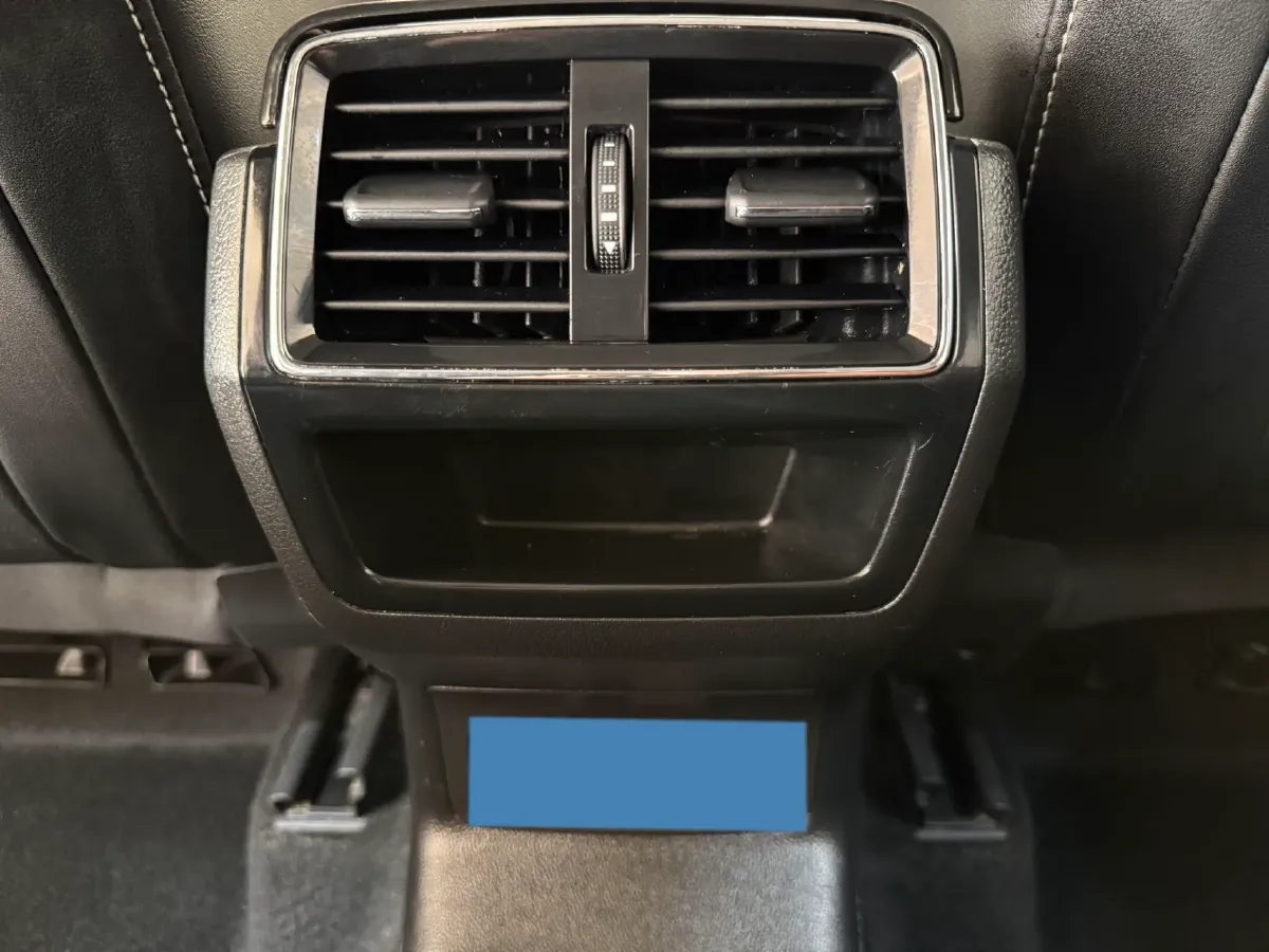 2021 Skoda Karoq 1.4T 150HP L4 7DCT,autocango,china used car exporter,china ev exporter,chinese used car exporter,chinese used ev exporter