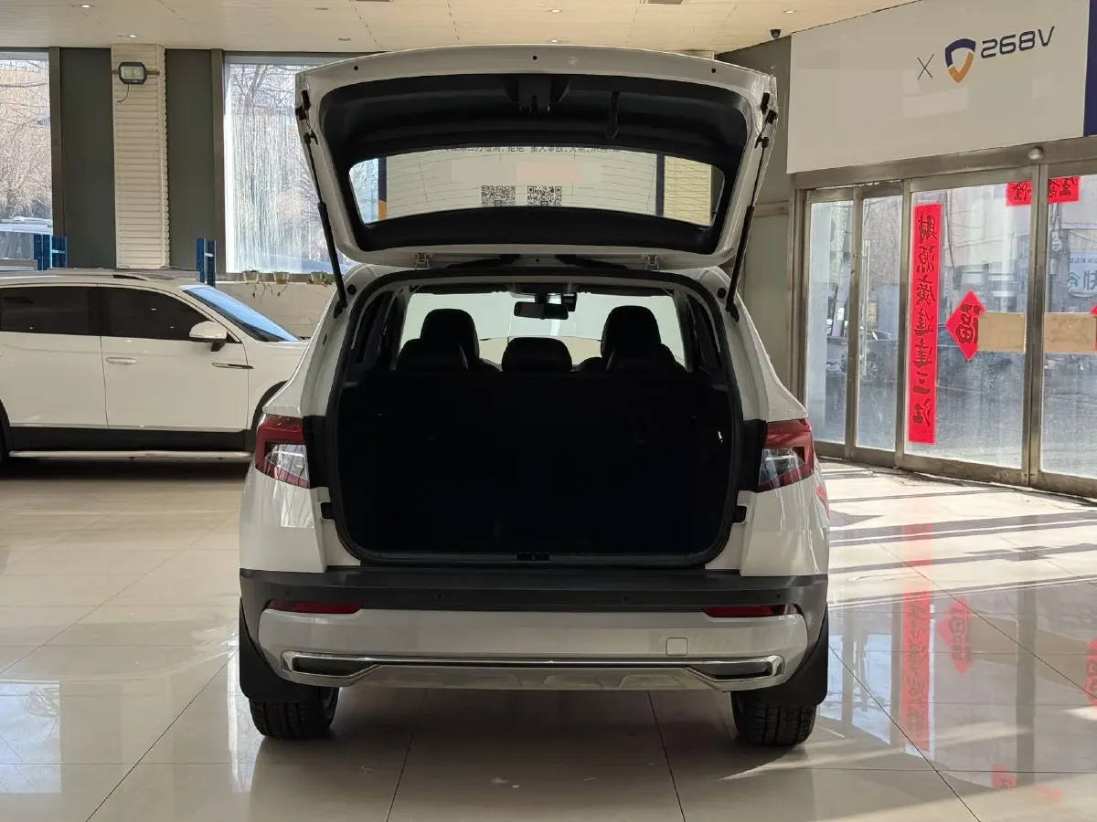 2021 Skoda Karoq 1.4T 150HP L4 7DCT,autocango,china used car exporter,china ev exporter,chinese used car exporter,chinese used ev exporter