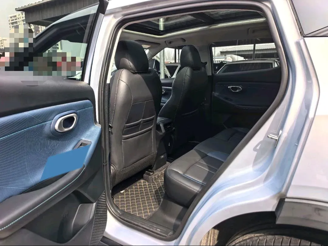 2023 GAC Trumpchi GS3 1.5T 177HP L4 7DCT,autocango,china used car exporter,china ev exporter,chinese used car exporter,chinese used ev exporter