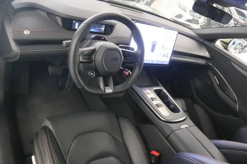 2024 MI SU7 BEV 73.6KWH,autocango,china used car exporter,china ev exporter,chinese used car exporter,chinese used ev exporter