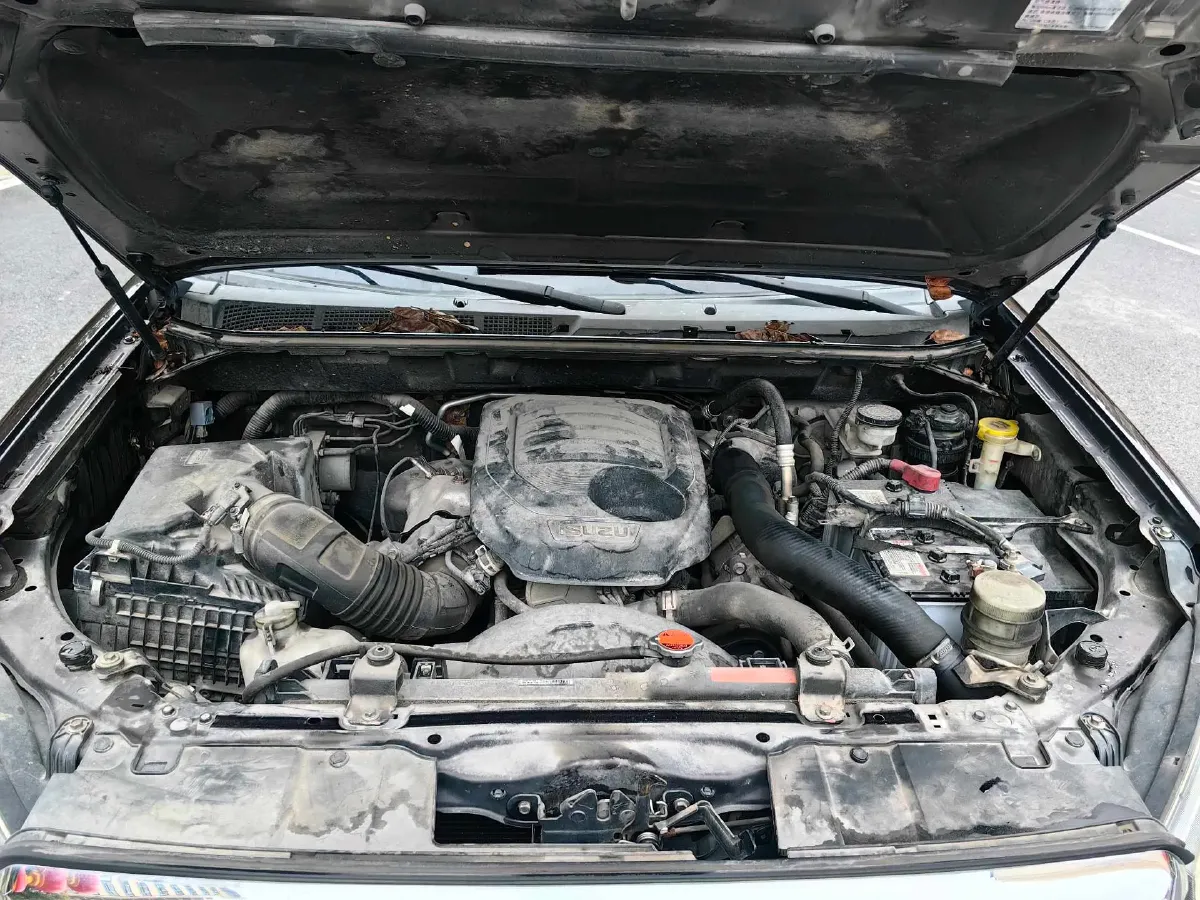 2018 Isuzu Mu-X 1.9T 163HP L4 6AT,autocango,china used car exporter,china ev exporter,chinese used car exporter,chinese used ev exporter