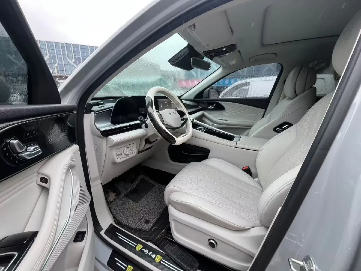 2023 Exceed RX 2.0T 261HP L4 7DCT,autocango,china used car exporter,china ev exporter,chinese used car exporter,chinese used ev exporter