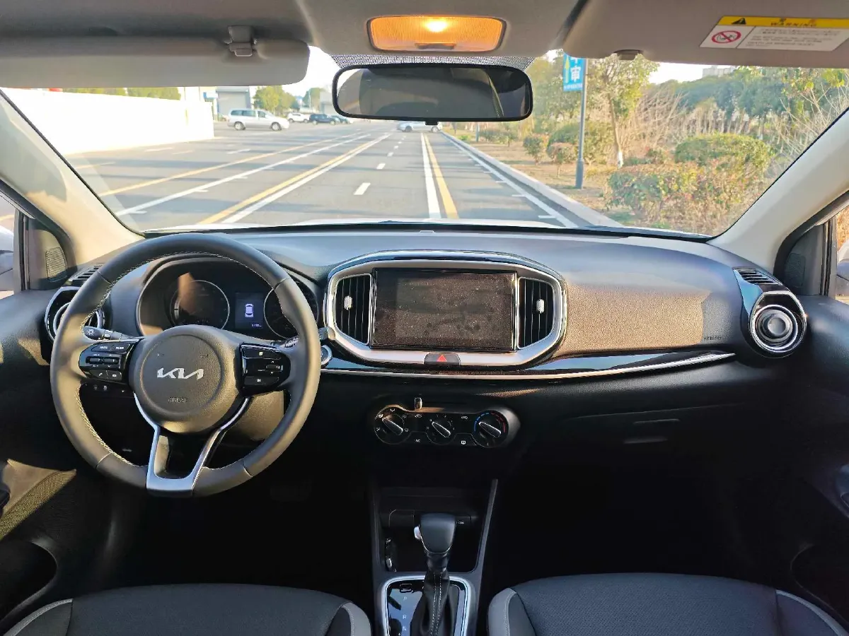 2026 Kia KX1 1.4L 100HP L4 CVT,autocango,china used car exporter,china ev exporter,chinese used car exporter,chinese used ev exporter