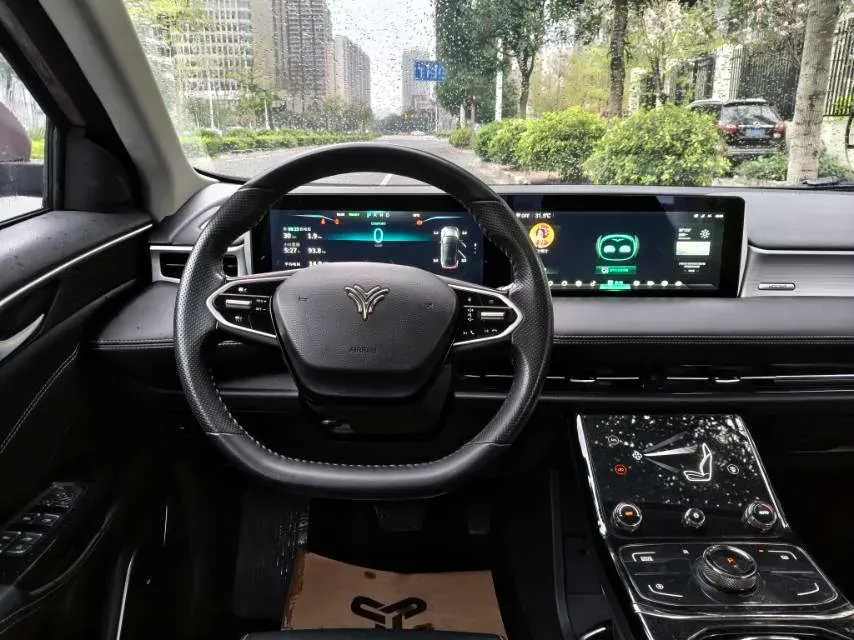 2022 Venucia Grand V 1.5T 190HP L4 7DCT,autocango,china used car exporter,china ev exporter,chinese used car exporter,chinese used ev exporter