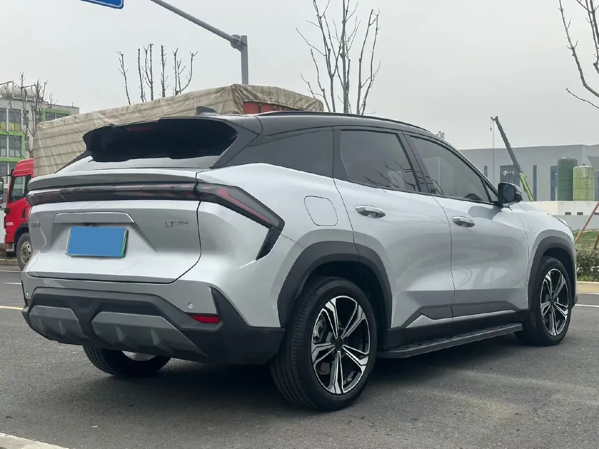 2025 Geely Galaxy L7 1.5L 112HP L4 1DHT PHEV 18.4KWH,autocango,china used car exporter,china ev exporter,chinese used car exporter,chinese used ev exporter