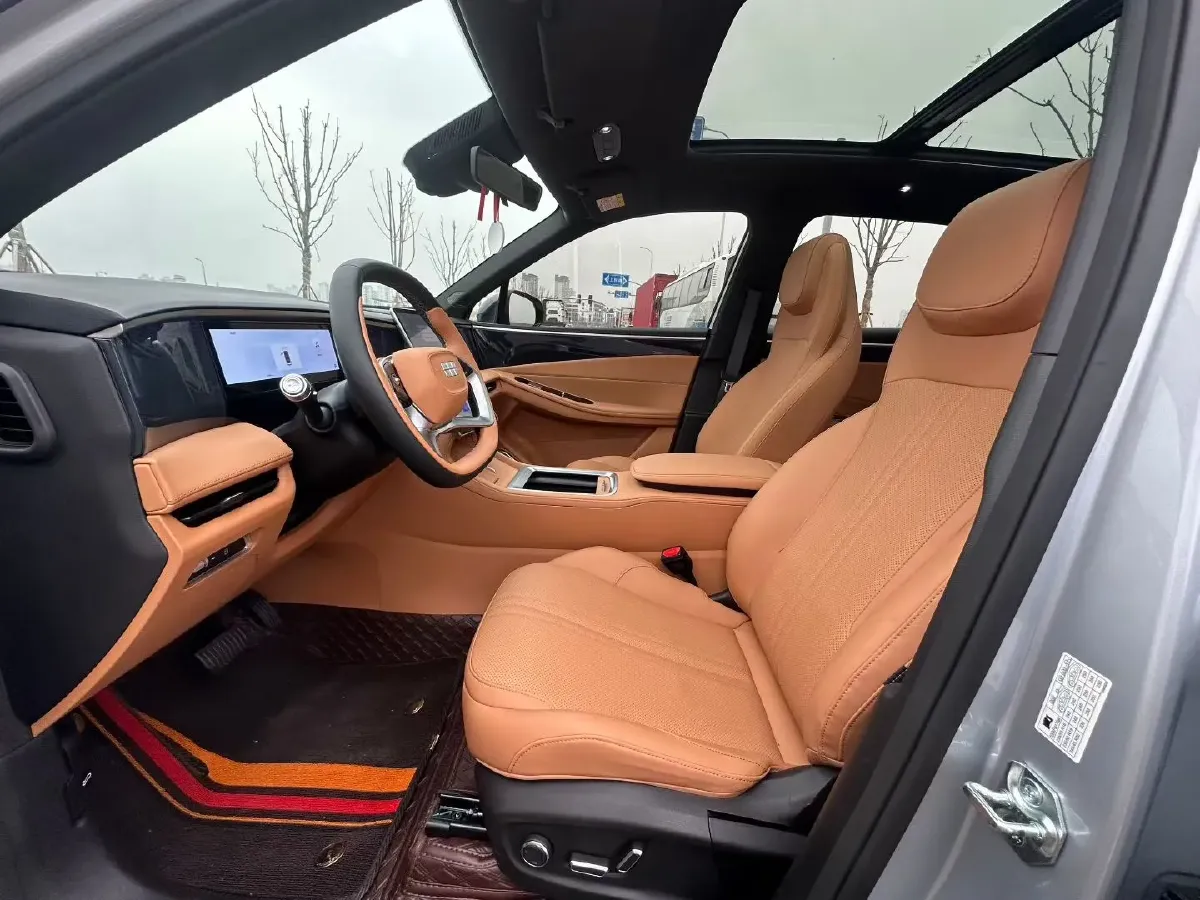 2025 Geely Galaxy L7 1.5L 112HP L4 1DHT PHEV 18.4KWH,autocango,china used car exporter,china ev exporter,chinese used car exporter,chinese used ev exporter