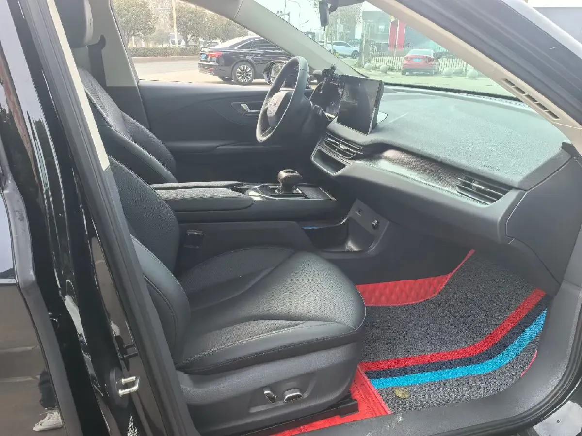 2022 HongQi E-QM5 BEV 54KWH,autocango,china used car exporter,china ev exporter,chinese used car exporter,chinese used ev exporter