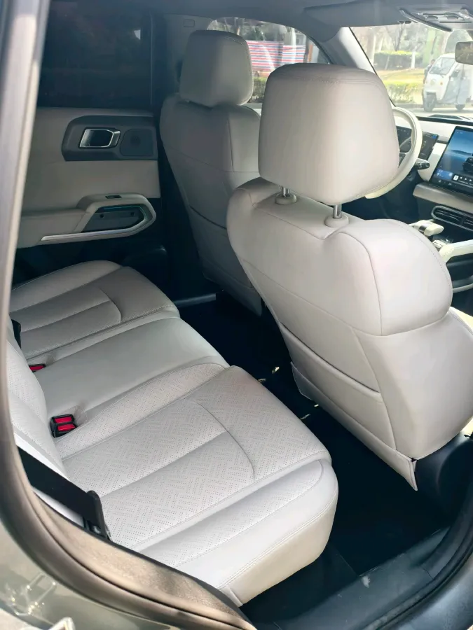 2025 FangChengBao Tai 3 BEV,autocango,china used car exporter,china ev exporter,chinese used car exporter,chinese used ev exporter