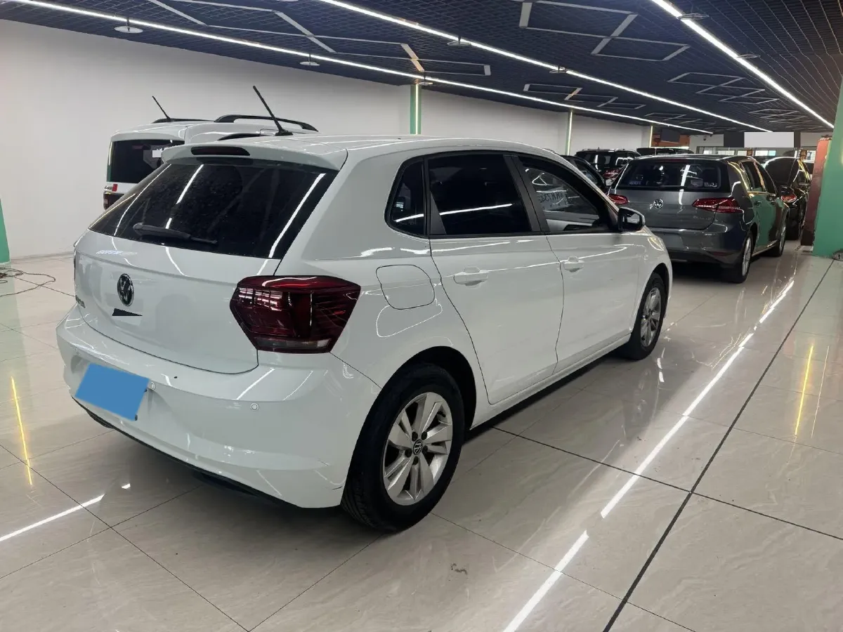 2023 Volkswagen Polo 1.5L 110HP L4 6AT,autocango,china used car exporter,china ev exporter,chinese used car exporter,chinese used ev exporter