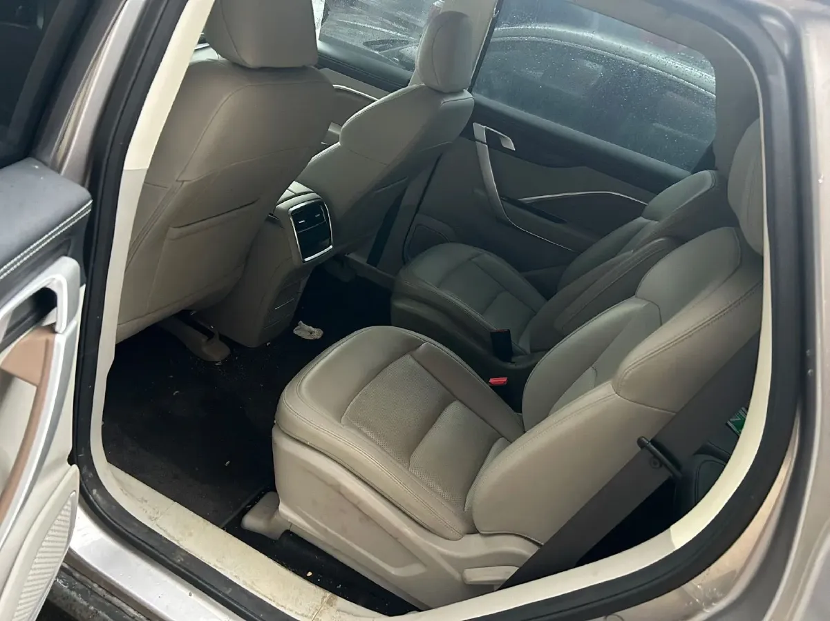 2019 Geely JiaJi 1.8T 184HP L4 6AT,autocango,china used car exporter,china ev exporter,chinese used car exporter,chinese used ev exporter