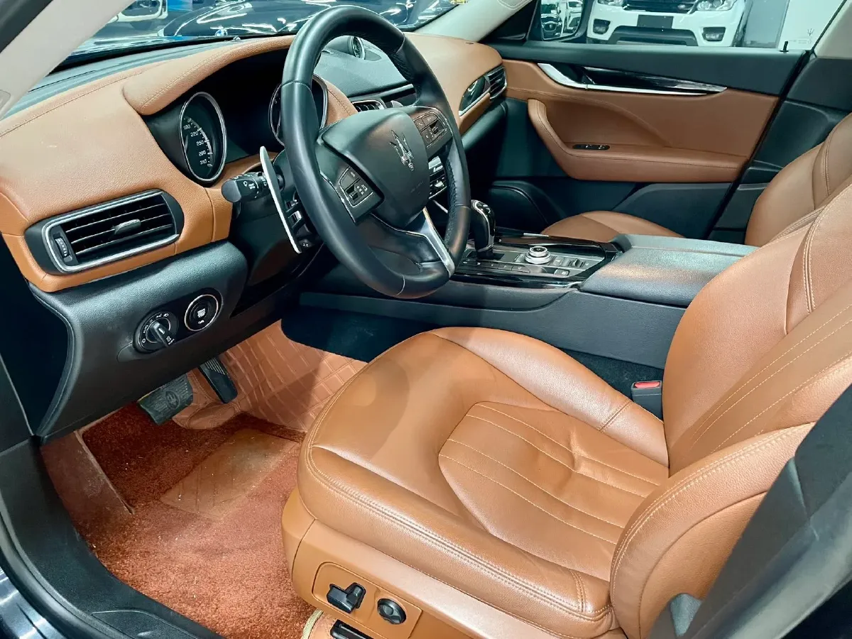 2018 Jaguar XJ 3.0T 340HP V6 8AT,autocango,china used car exporter,china ev exporter,chinese used car exporter,chinese used ev exporter