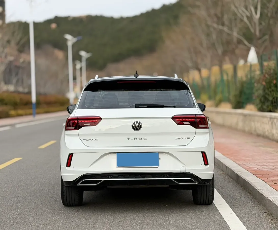 2022 Volkswagen T-Roc 1.4T 150HP L4 7DCT,autocango,china used car exporter,china ev exporter,chinese used car exporter,chinese used ev exporter