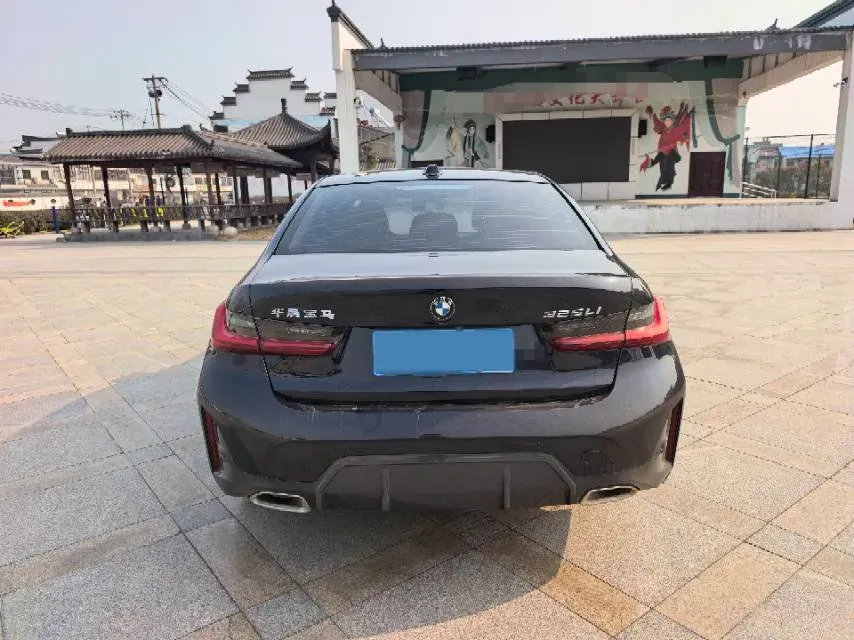 2023 BMW 3 Series 2.0T 184HP L4 8AT,autocango,china used car exporter,china ev exporter,chinese used car exporter,chinese used ev exporter