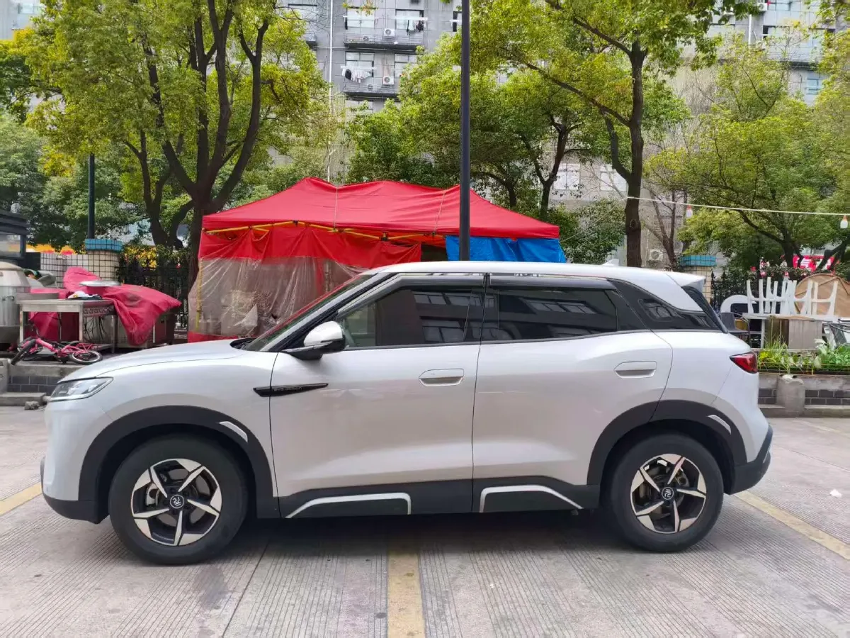 2024 BYD YuanUP BEV 45.12KWH,autocango,china used car exporter,china ev exporter,chinese used car exporter,chinese used ev exporter