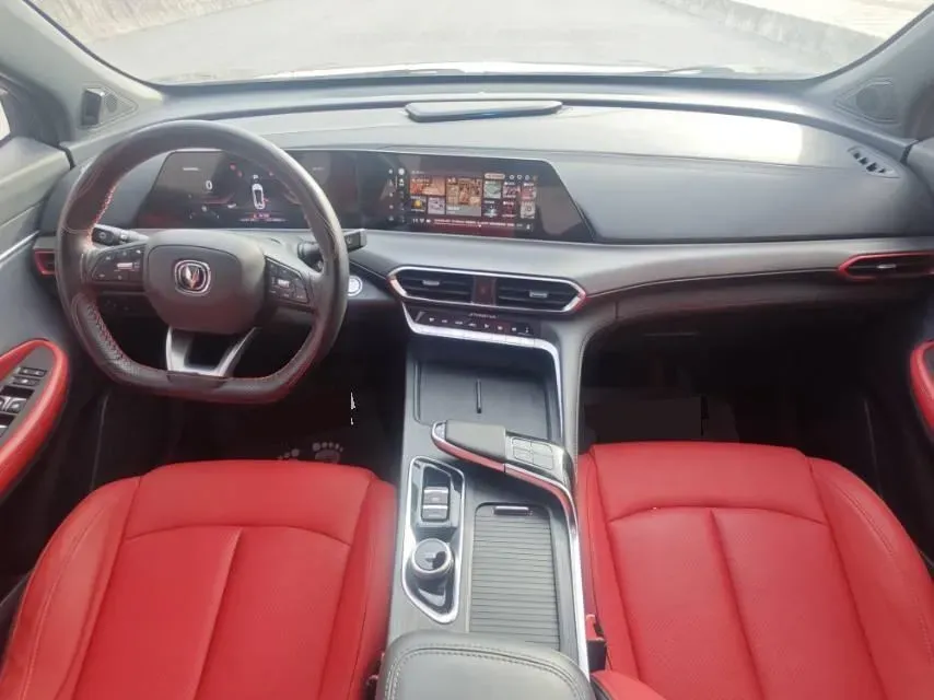 2020 ChangAn UNI-T 1.5T 180HP L4 7DCT,autocango,china used car exporter,china ev exporter,chinese used car exporter,chinese used ev exporter