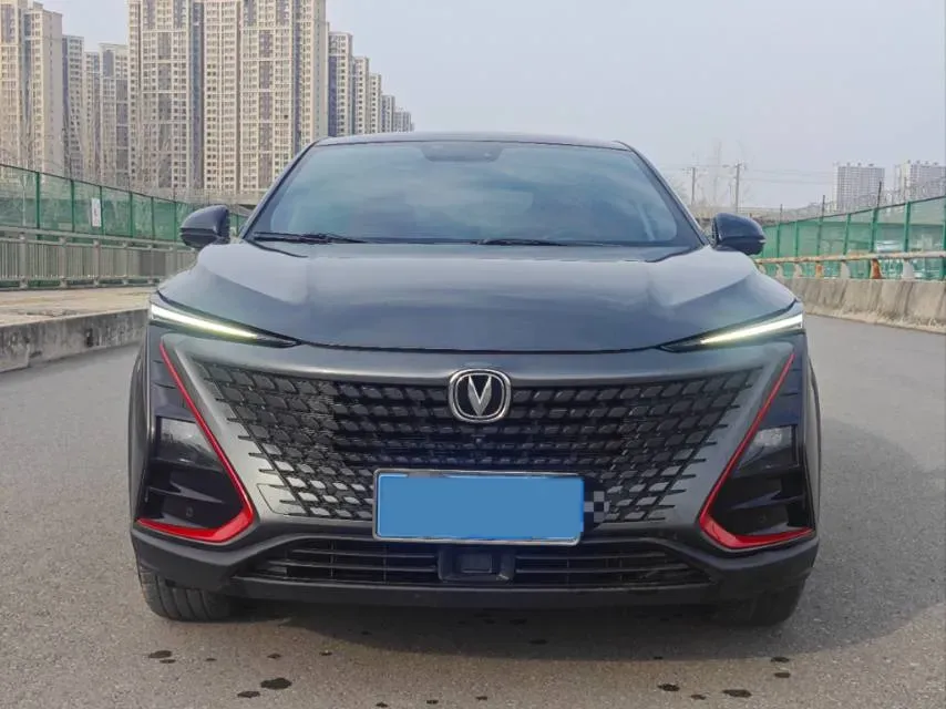 2020 ChangAn UNI-T 1.5T 180HP L4 7DCT,autocango,china used car exporter,china ev exporter,chinese used car exporter,chinese used ev exporter