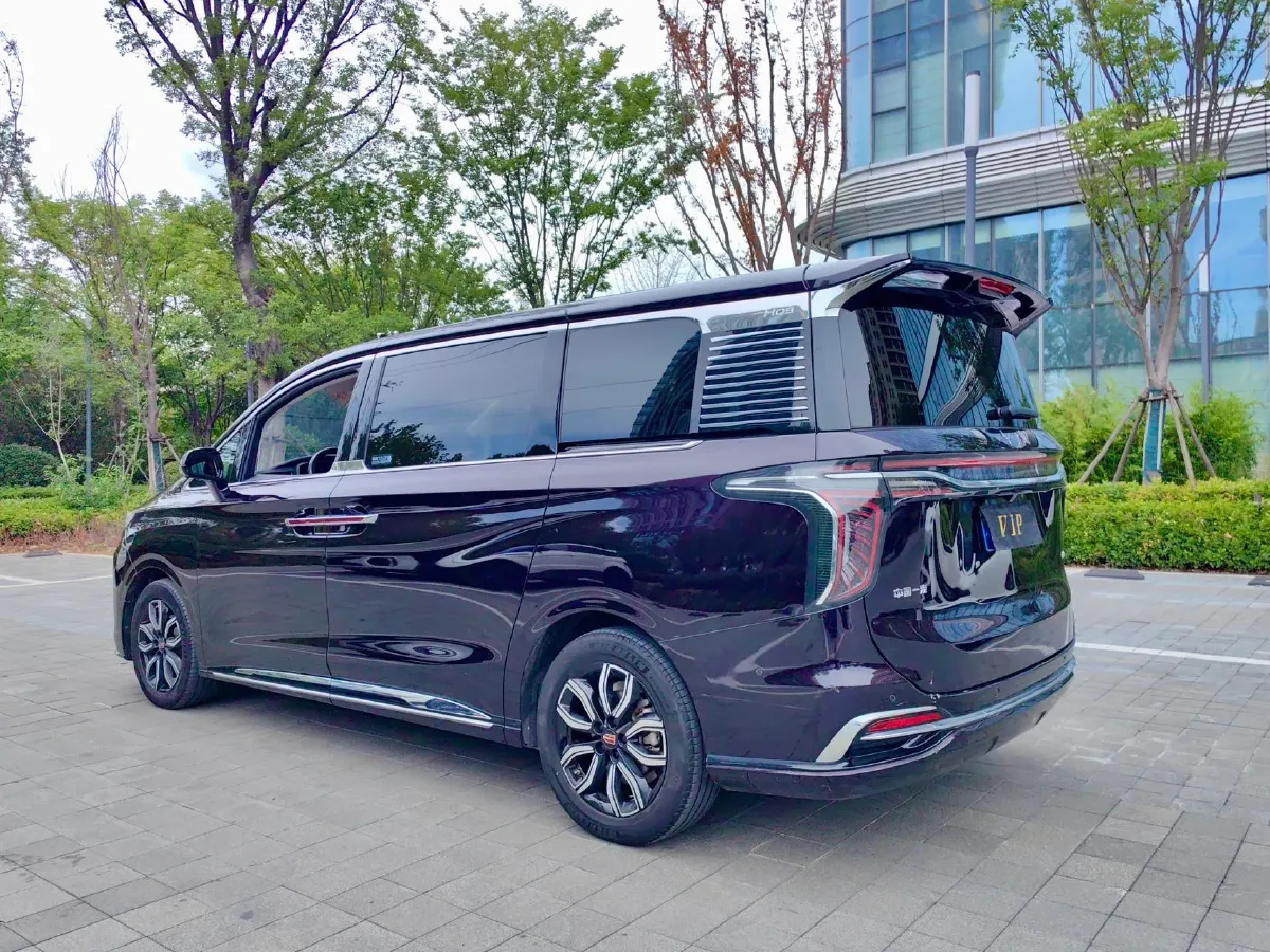 2023 HongQi HQ9 2.0T 252HP L4 8AT,autocango,china used car exporter,china ev exporter,chinese used car exporter,chinese used ev exporter