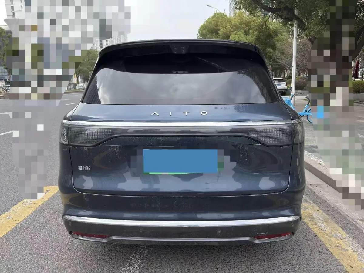 2025 AITO AITO M8 REEV 160HP REEV 53.4KWH,autocango,china used car exporter,china ev exporter,chinese used car exporter,chinese used ev exporter