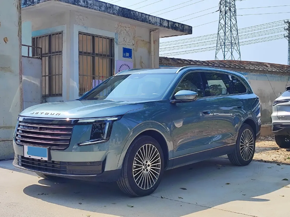 2025 Jetour X70 Plus 1.5T 156HP L4 CVT,autocango,china used car exporter,china ev exporter,chinese used car exporter,chinese used ev exporter